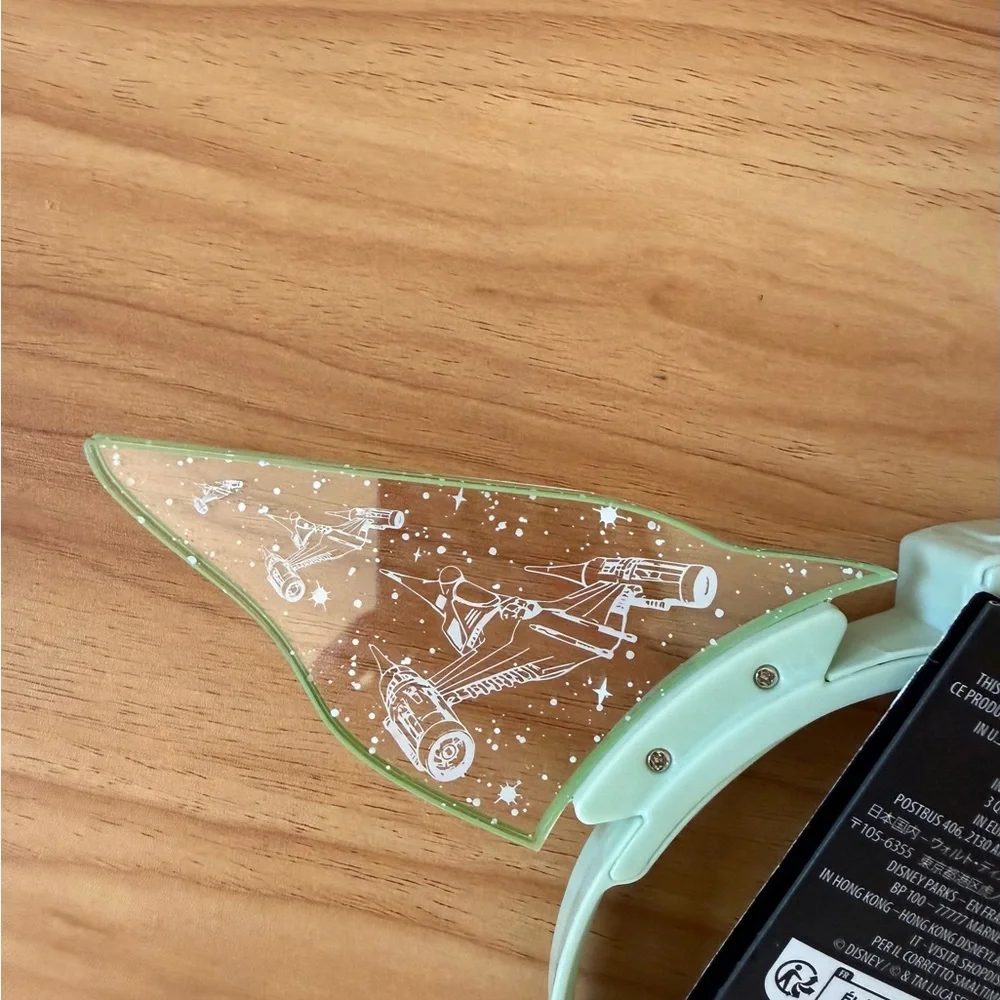 Star Wars The Mandalorian's Grogu Yoda Light-Up Minnie Ears NWT Disney Parks - Picture 8 of 9